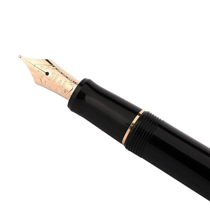 Pilot Custom 74 Fountain Pen – 14K Gold Medium Nib (No.10), Black or Green Resin Body with Gold Trim, Screw-Cap, CON-40 Converter, Made in Japan