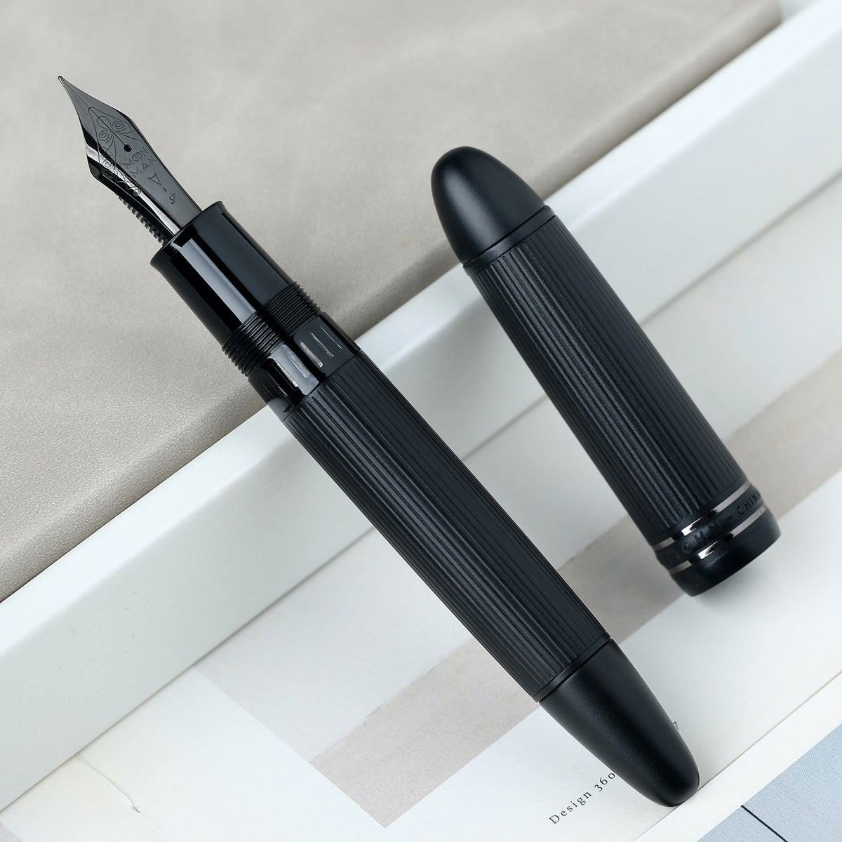 Moonman P141 Black Brass Carved Fountain Pen with #8 Fine Nib, Ink Window – Luxury Business Pen