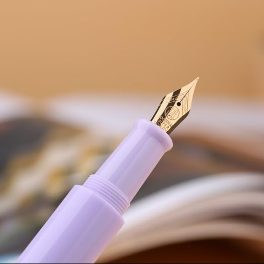 Moonman Wancai Mini Fountain Pen – Extra Fine Nib, Light Purple Acrylic, Pocket-Sized Eyedropper Pen
