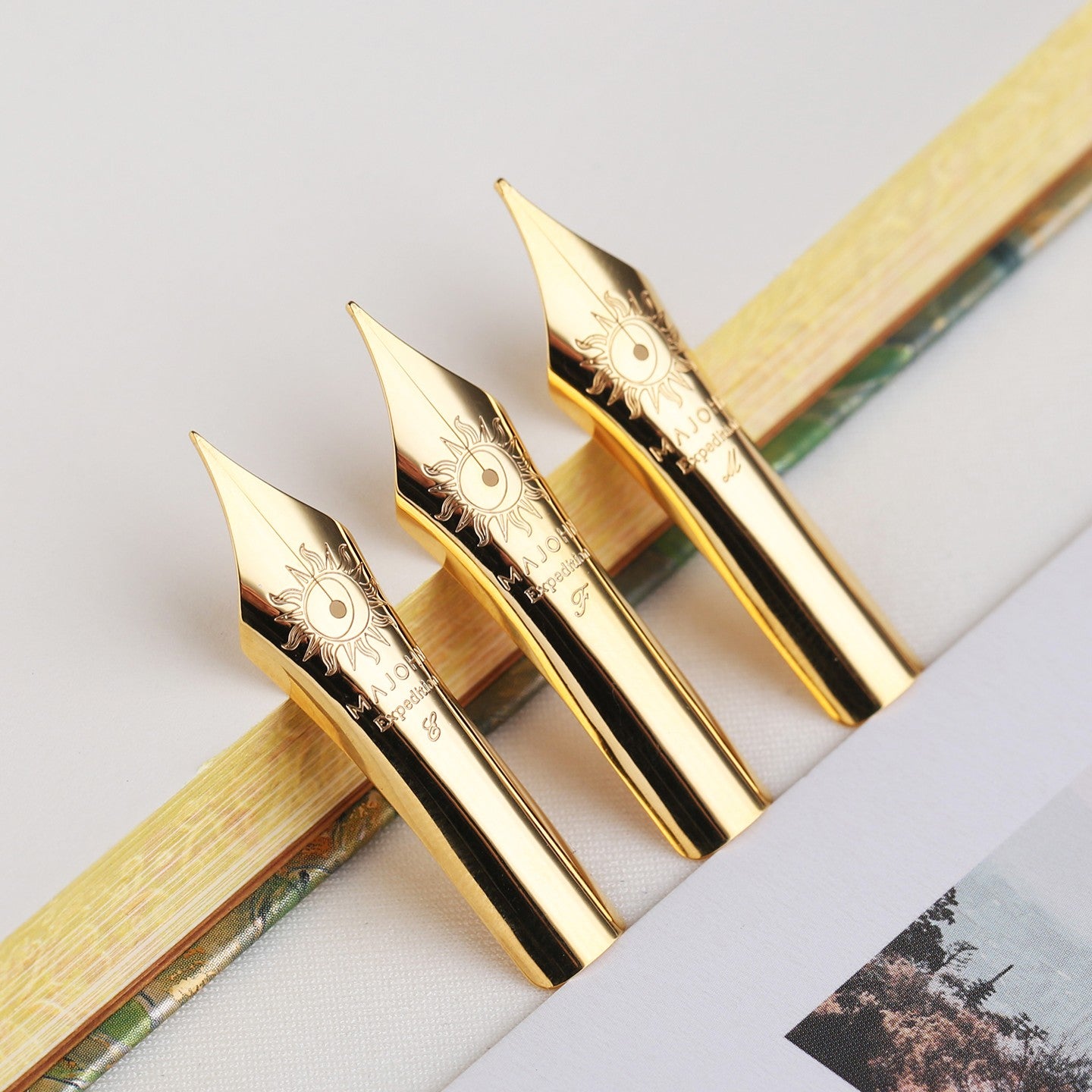 Moonman Size 8 Fountain Pen Nib – 40mm Replacement Nib for Majohn P139 (Size 8 Version) & P140 – Fine (0.5mm) / Medium (0.7mm) Optional – 1 Pc