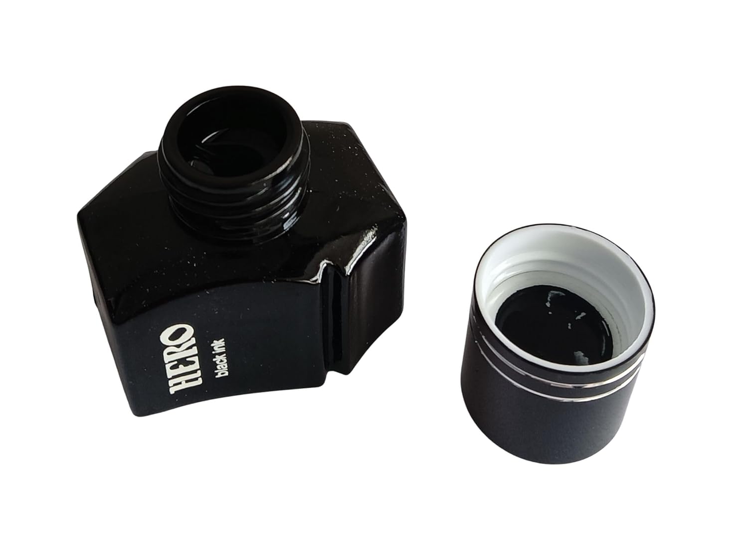 Hero 400 Fountain Pen Ink Bottle – 25ml Pure Black, Non-Carbon Ink for Fountain Pens, Dip Pens & Calligraphy – Quick Dry, Smudge-Free, Safe for Nibs