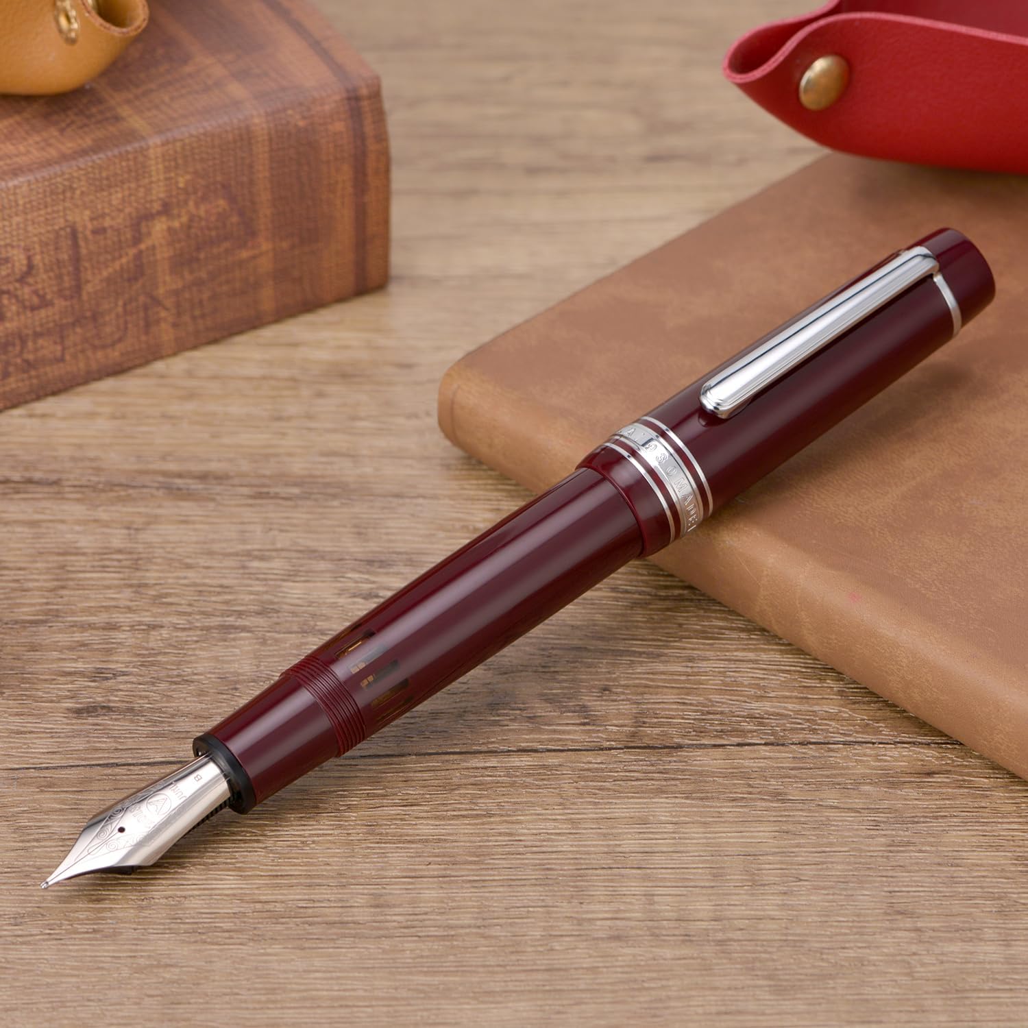 WingSung Junlai 930 Acrylic Fountain Pen – Flat Top Design with Piston Filling System, Size #9 Iridium Nib in Fine, Medium & Broad – Wine Red Fence Ink Tank with Silver Trim (No Ink)