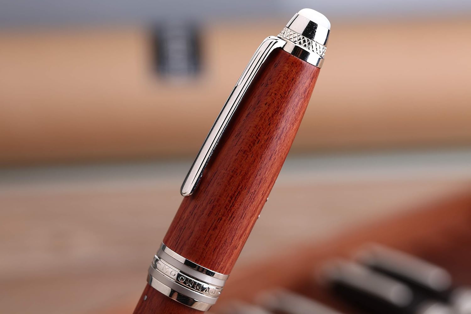 Moonman M1000 Handmade Rosewood Fountain Pen BOCK Fine Nib, Rivet Pearl Top Writing Pen Silver Clip Beautiful Writing Pen