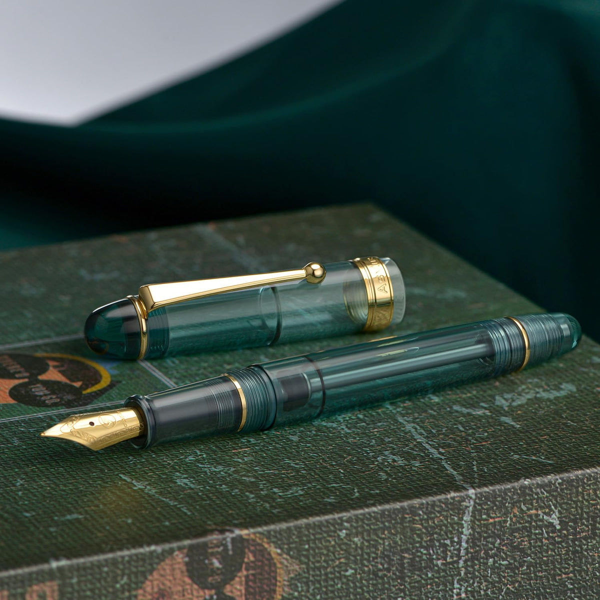 Asvine V126 Teal Blue Vacuum Filling Fountain Pen, Gold Trim Demonstrator