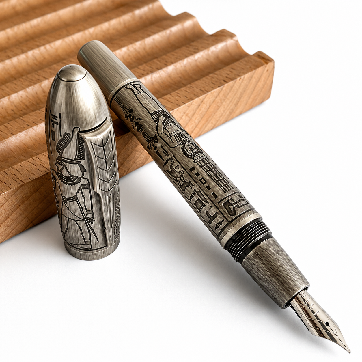 Fuliwen Egyptian Engraved Fountain Pen – Antique Metal Finish Medium Nib Writing Pen