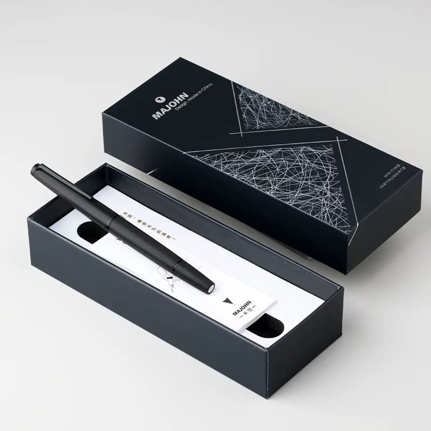 Moonman B32 Metal Piston Filler Fountain Pen with Butterfly-Etched Fine Nib