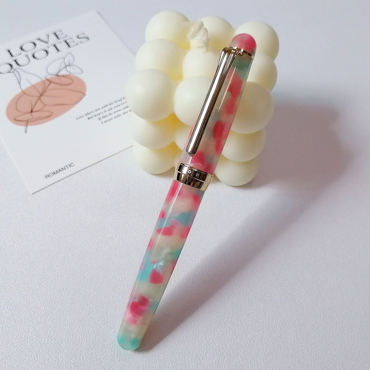 Moonman S9 Acrylic Fountain Pen – Candy Color Resin Barrel, Gold Trim, Smooth Fine Nib