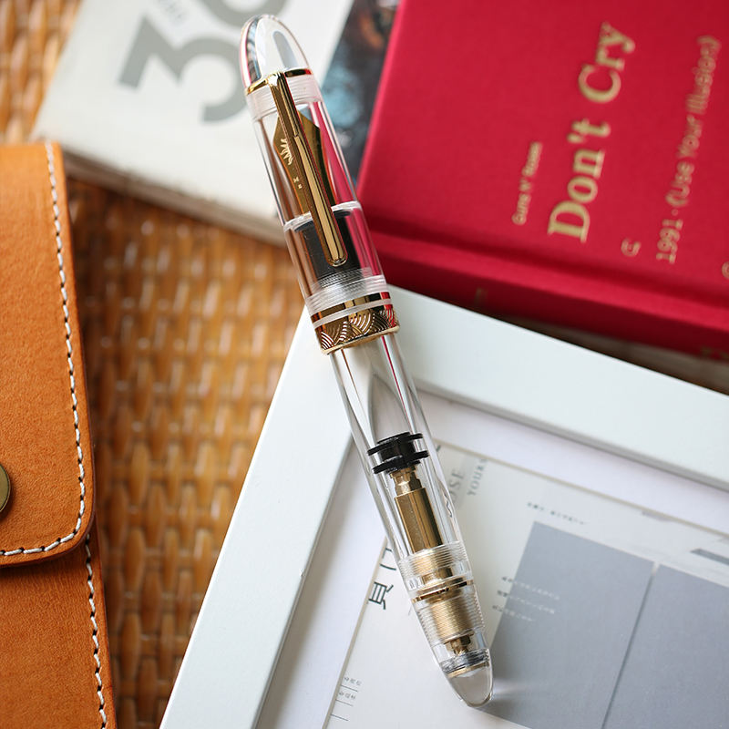 Moonman P140 Clear Demonstrator Fountain Pen – Brass Piston Filling System, Size 8 Sun-Carved Nib, Transparent Resin Body