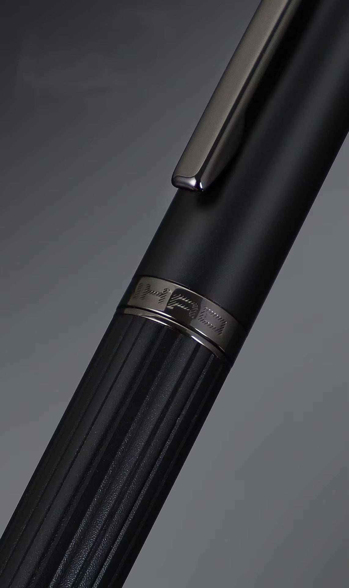 Jinhao 88 Metal Trims Fountain Pen with Converter, Fine Nib, Smooth Writing Pen for Students and Office (Blue & Black)