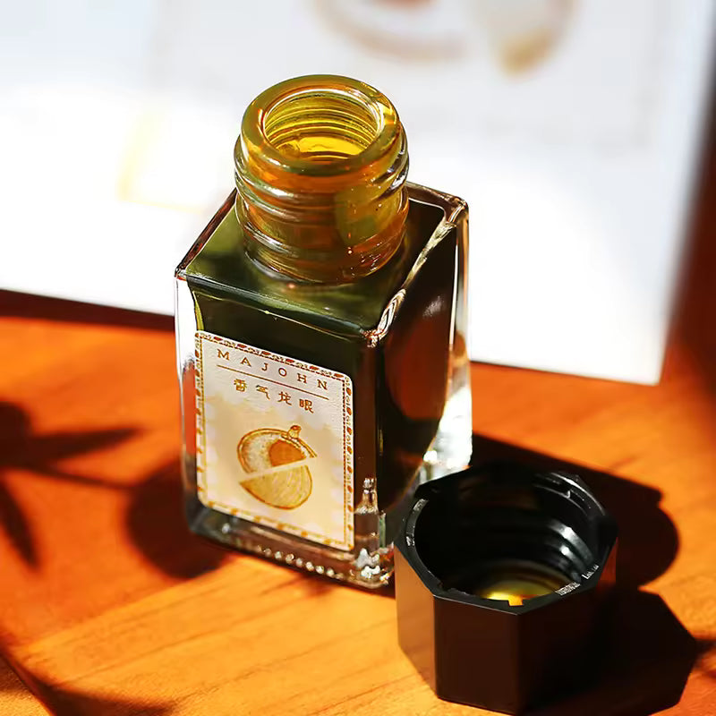 Moonman 18ml Glass Ink Bottle – Waterproof Non-Carbon, Non-Clogging Ink for Smooth Writing