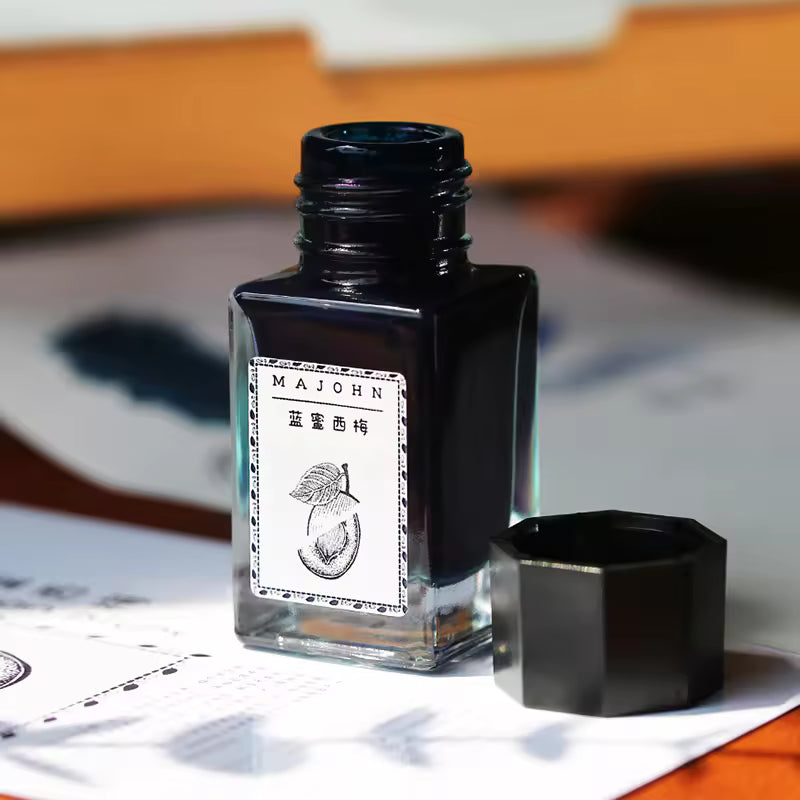 Moonman 18ml Glass Ink Bottle – Waterproof Non-Carbon, Non-Clogging Ink for Smooth Writing