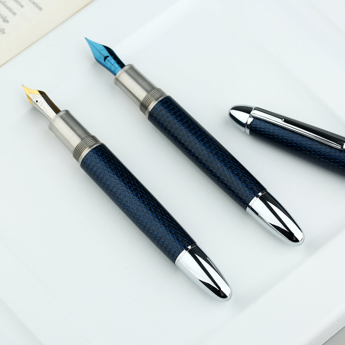 Moonman P136 Twilight Blue with Flex Nib, Smooth Metal Piston Filling Mechanism, Textured Body & Silver Trim