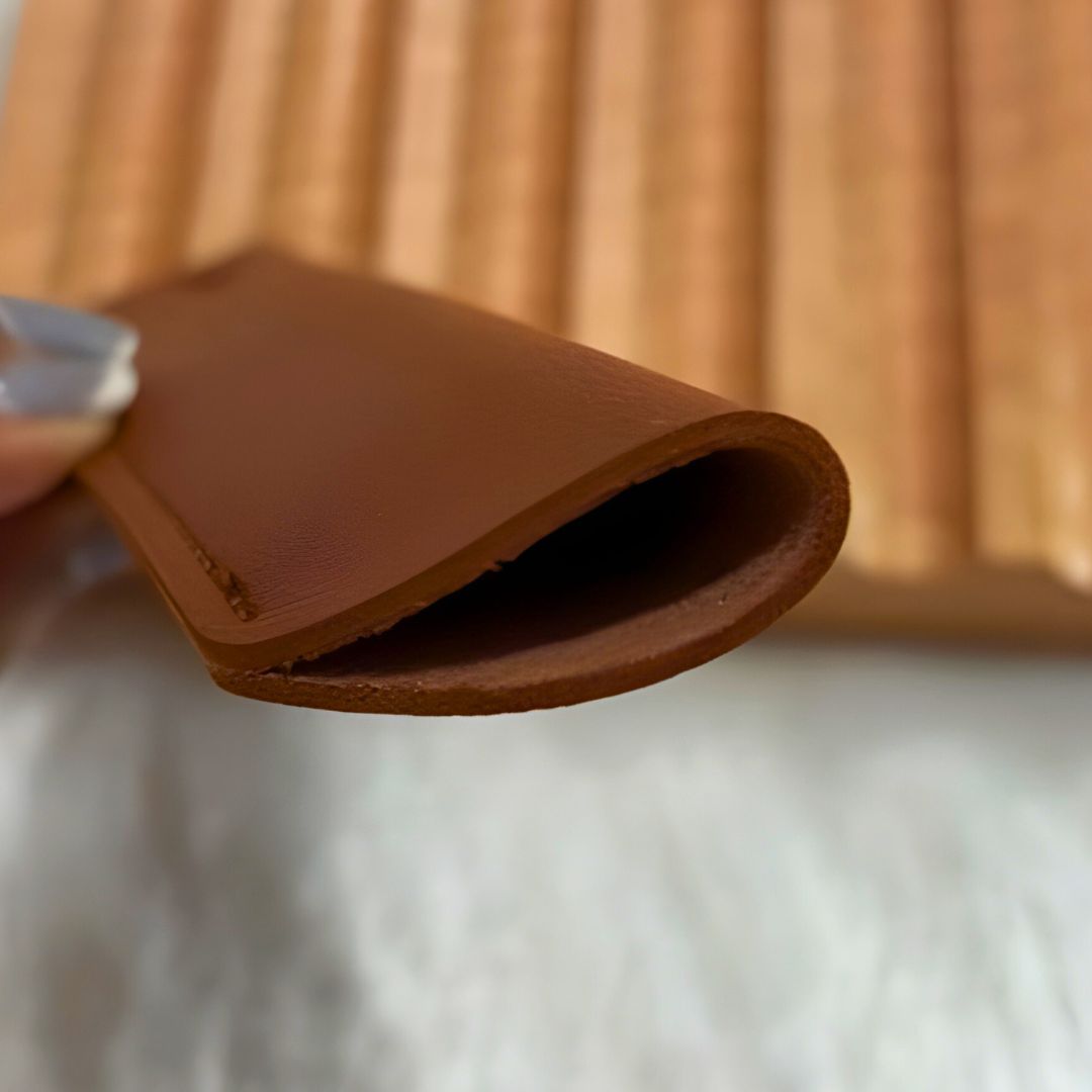 Majohn Portable Pen Case – Fiber Leather & Plastic Protective Cover for Fountain Pens, Safety Sleeve – Black, Blue, Yellow, Red, Green, Brown (1 Pc)