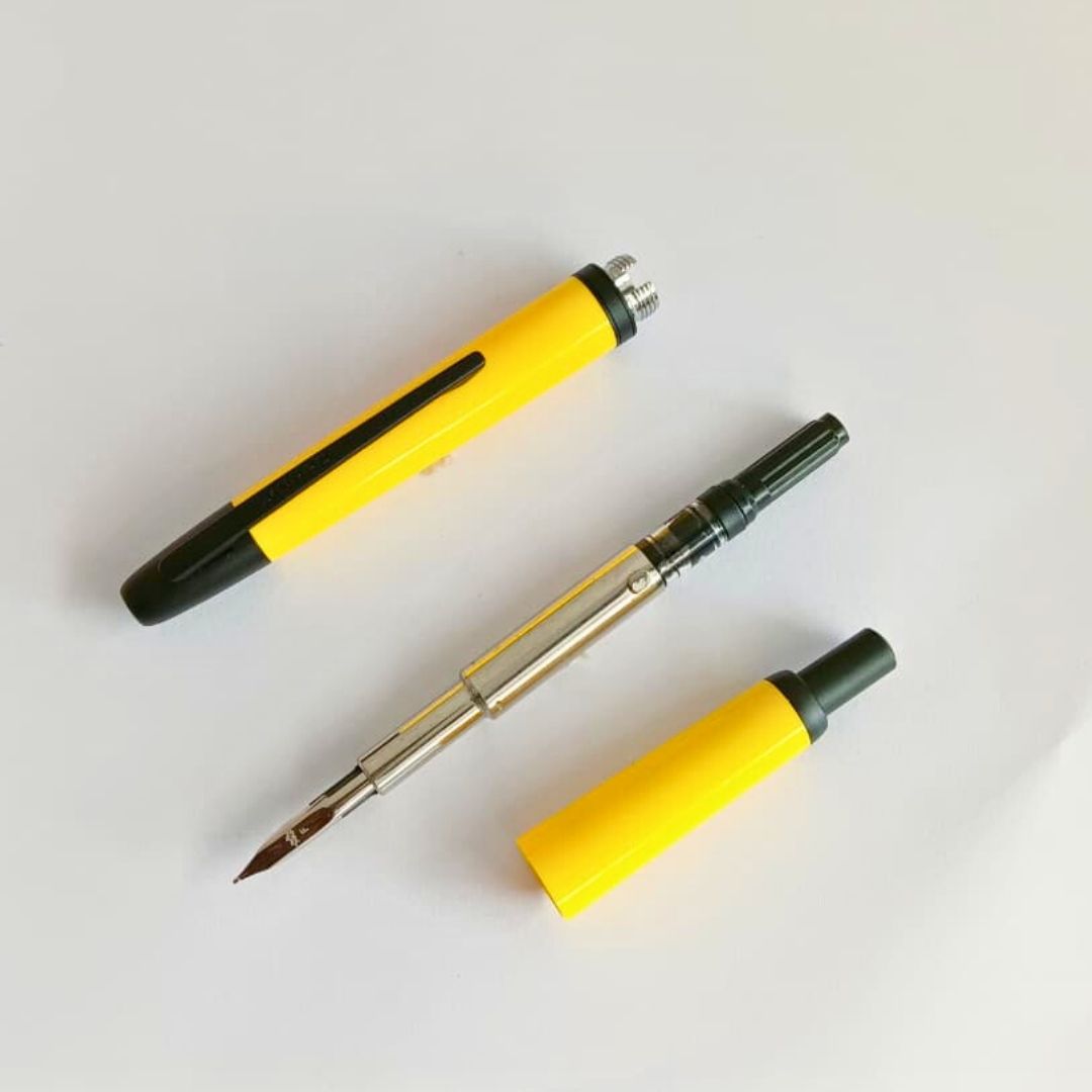 Jinhao 20 Press Retractable Fountain Pen –Lemon Yellow Colors – Plastic Body (Black clip) -  Fine & Extra Fine Nib with Converter – Smooth Writing Daily Pen (No Ink Included)