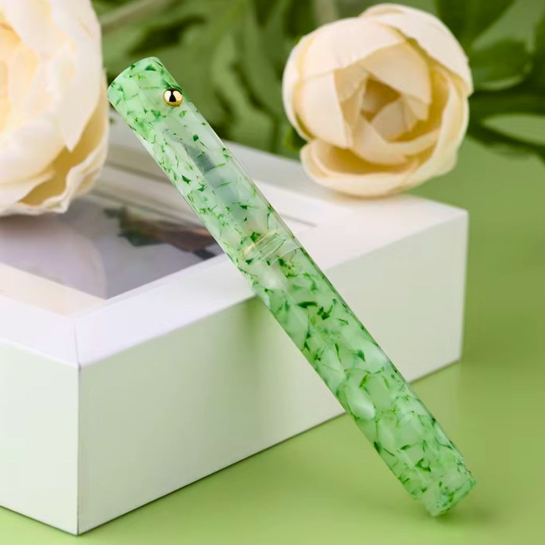 Moonman N8 Dual-Use Fountain & Glass Dip Pen – Jade Green Resin Body, Bent Nib, Compact Design