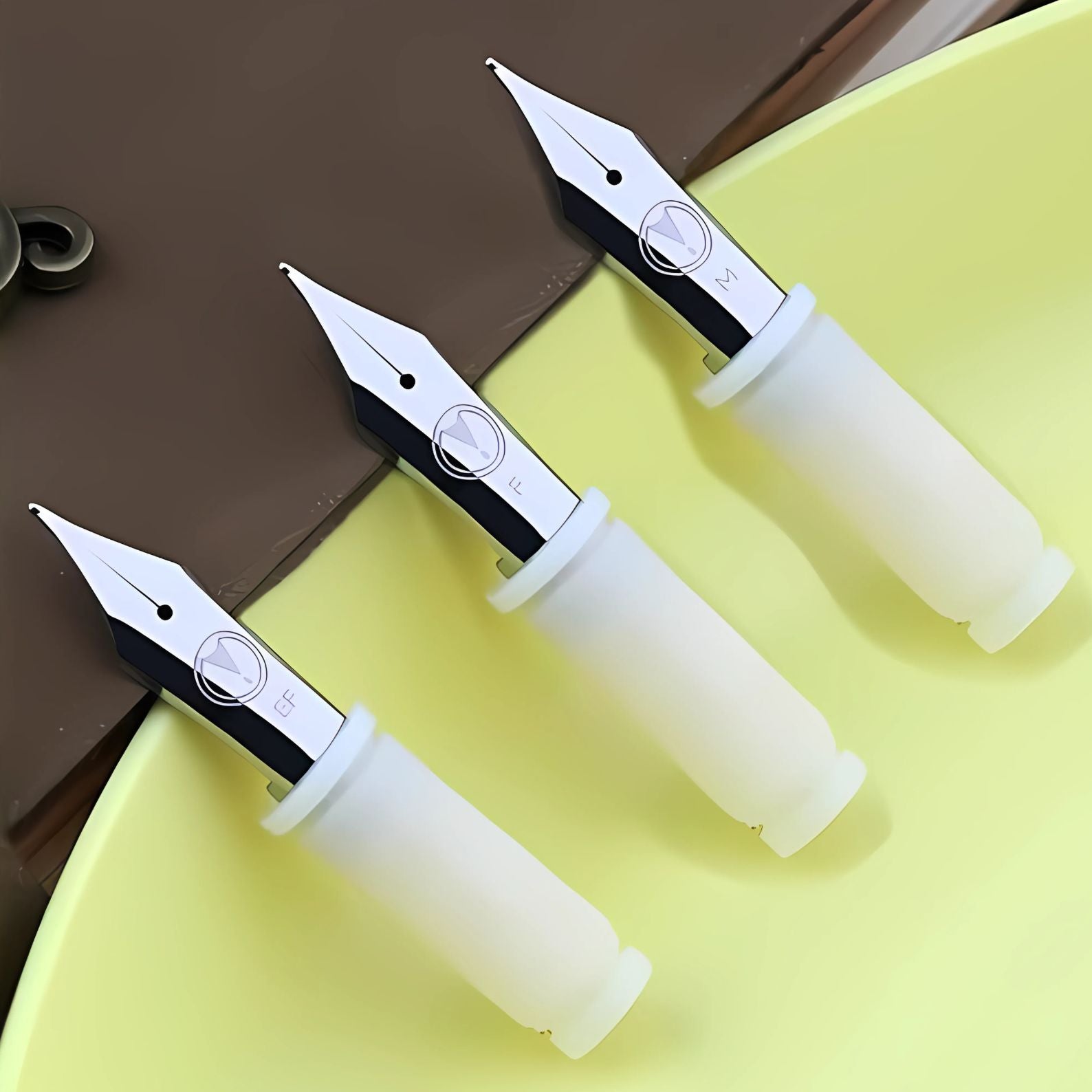 MAJOHN Multifunctional Dual-Purpose Pen – Glass Dip Pen & Fountain Pen with 3 Replacement Nibs (Extra Fine, Fine, Medium) – Multicolor
