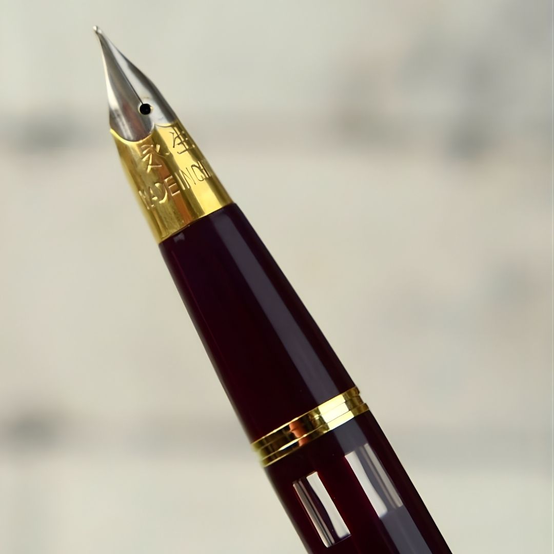 Wing Sung 601A Crimson Vacumatic Fountain Pen – Fine 0.5mm Nib, Golden Cap, Resin Body, Ink Window, Push-Cap with Converter & Box (No Ink)