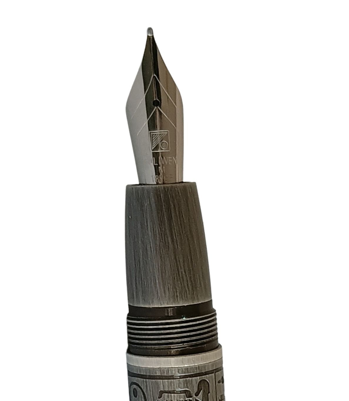 Fuliwen Egyptian Engraved Fountain Pen – Antique Metal Finish Medium Nib Writing Pen