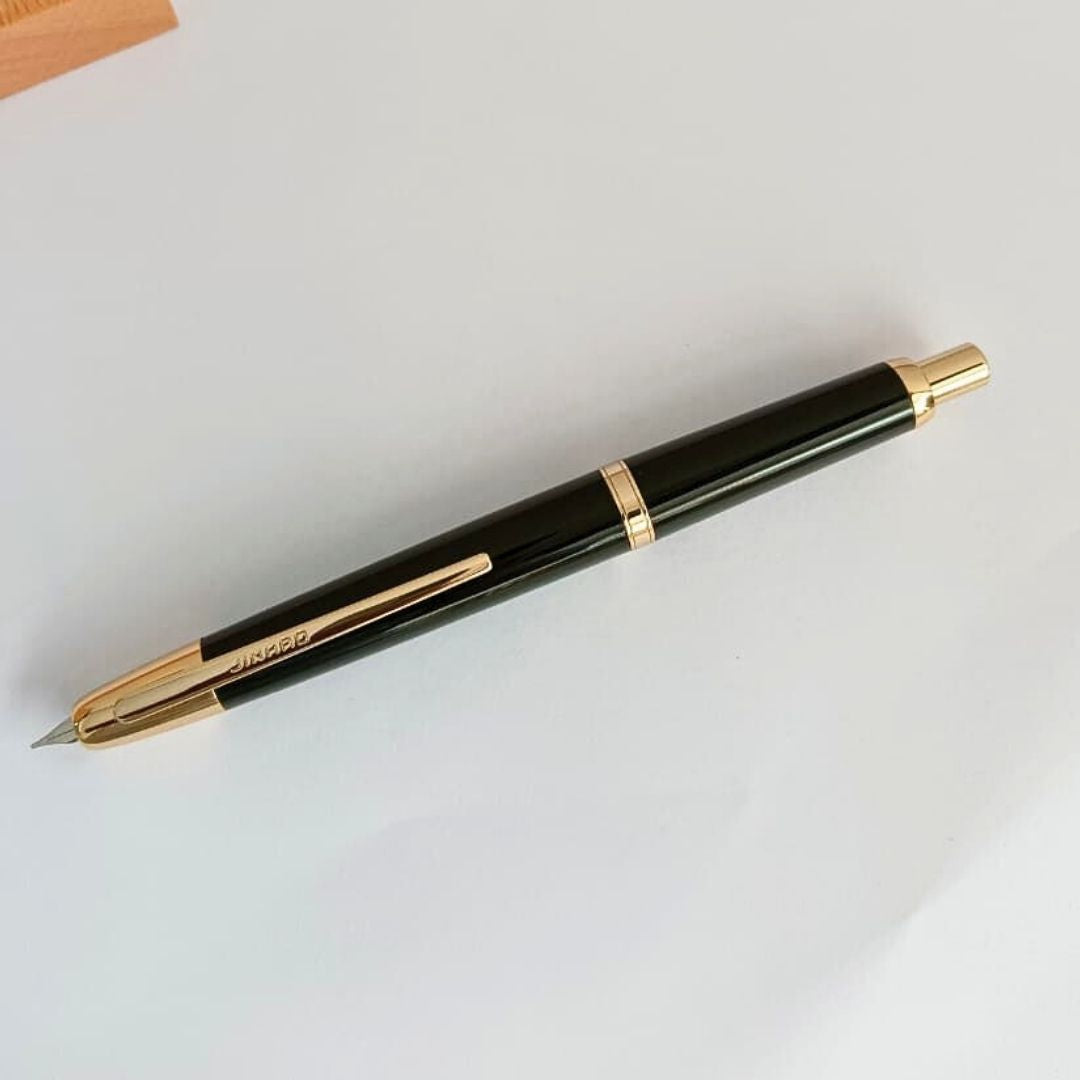 Jinhao 20 Press Retractable Fountain Pen –Piano Black Colors –Plastic Body (Golden clip)-  Fine & Extra Fine Nib with Converter – Smooth Writing Daily Pen (No Ink Included)