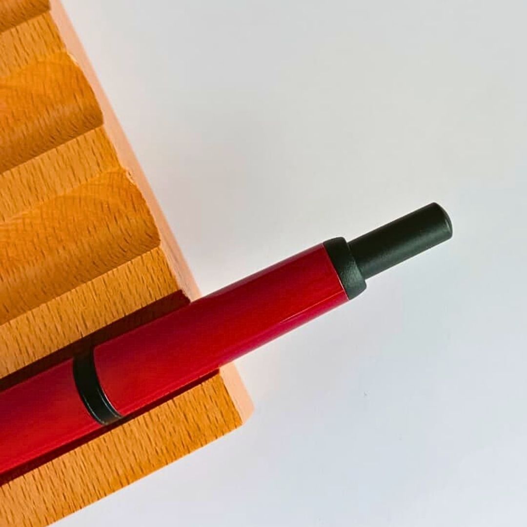 Jinhao 20 Press Retractable Fountain Pen – Palace Red Colors- Plastic Body (Black clip) – Fine & Extra Fine Nib with Converter – Smooth Writing Daily Pen (No Ink Included)