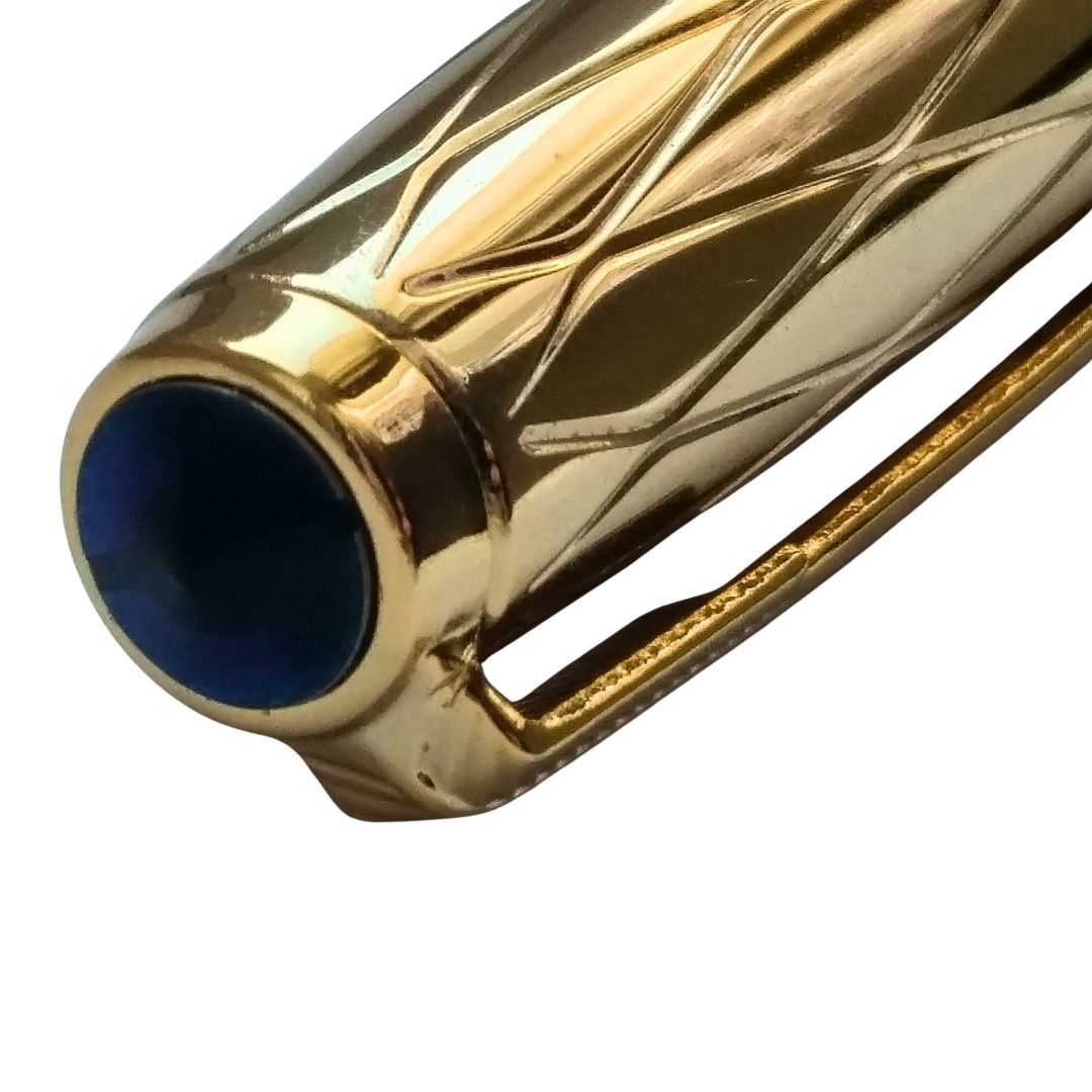 Wing Sung 601A Sky Blue Vacumatic Fountain Pen with Golden Cap – 0.5mm Fine Nib, Ink Window Pen, Resin Body, Push-Cap with Converter & Box (No Ink)