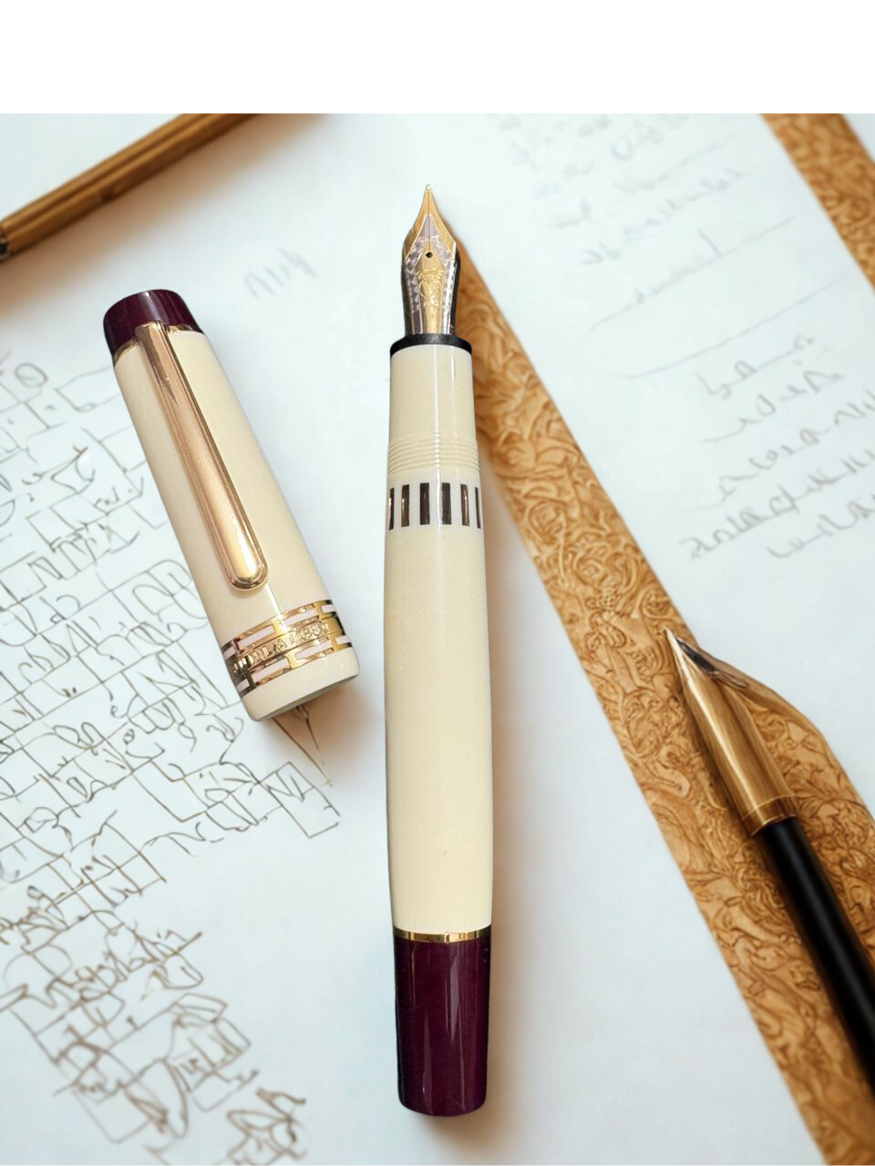 Wing Sung Junlai 630 Flat Top Acrylic Fountain Pen, Gold Trim, Piston Filling System ,Ivory White