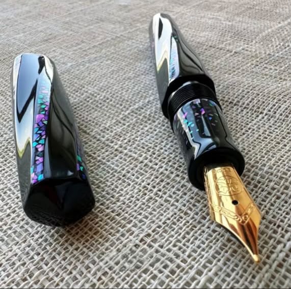 SELMY Handcrafted Traditional Lacquer Fountain Pen with Mother of Pearl Inlay – Premium Ebonite Barrel