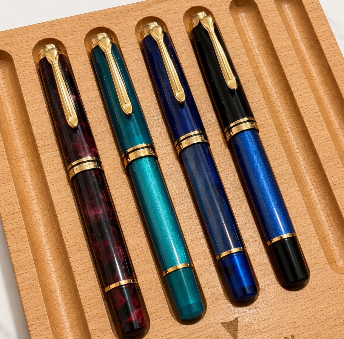 ADMOK M800 Piston Fountain Pen with #6 Nib, Burgundy Black Marbled Body, Gold Trim