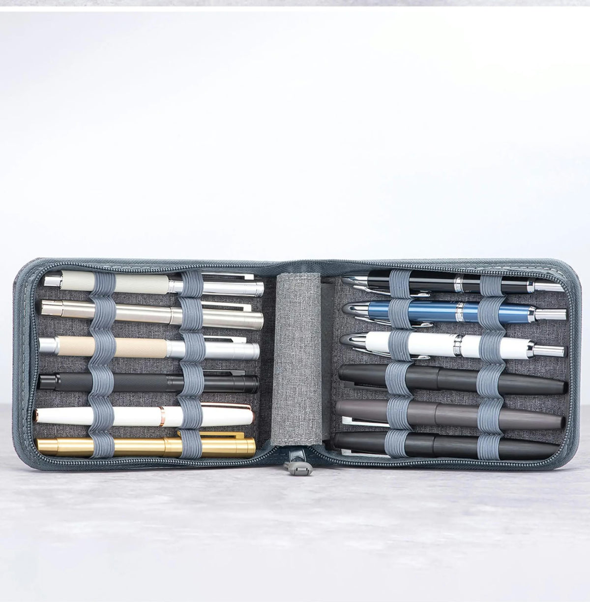 12-Slot Fountain Pen Carrying Case with Zipper – Protective Pen Storage Pouch with Elastic Holders & Divider for Pens