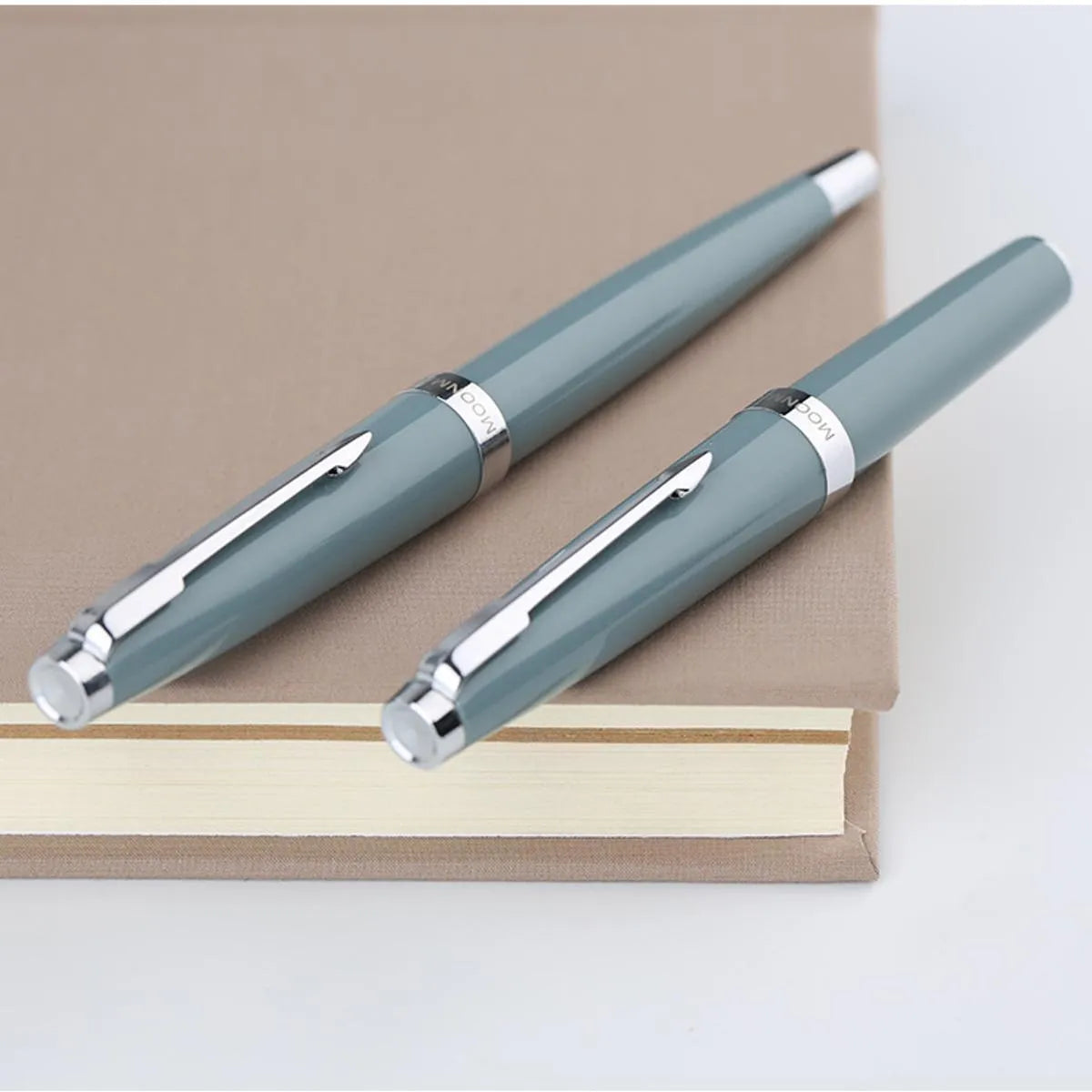 Moonman 80s Light Blue Pocket Fountain Pen – Fine Nib, Silver Clip, Vintage-Inspired Slim Design with Converter