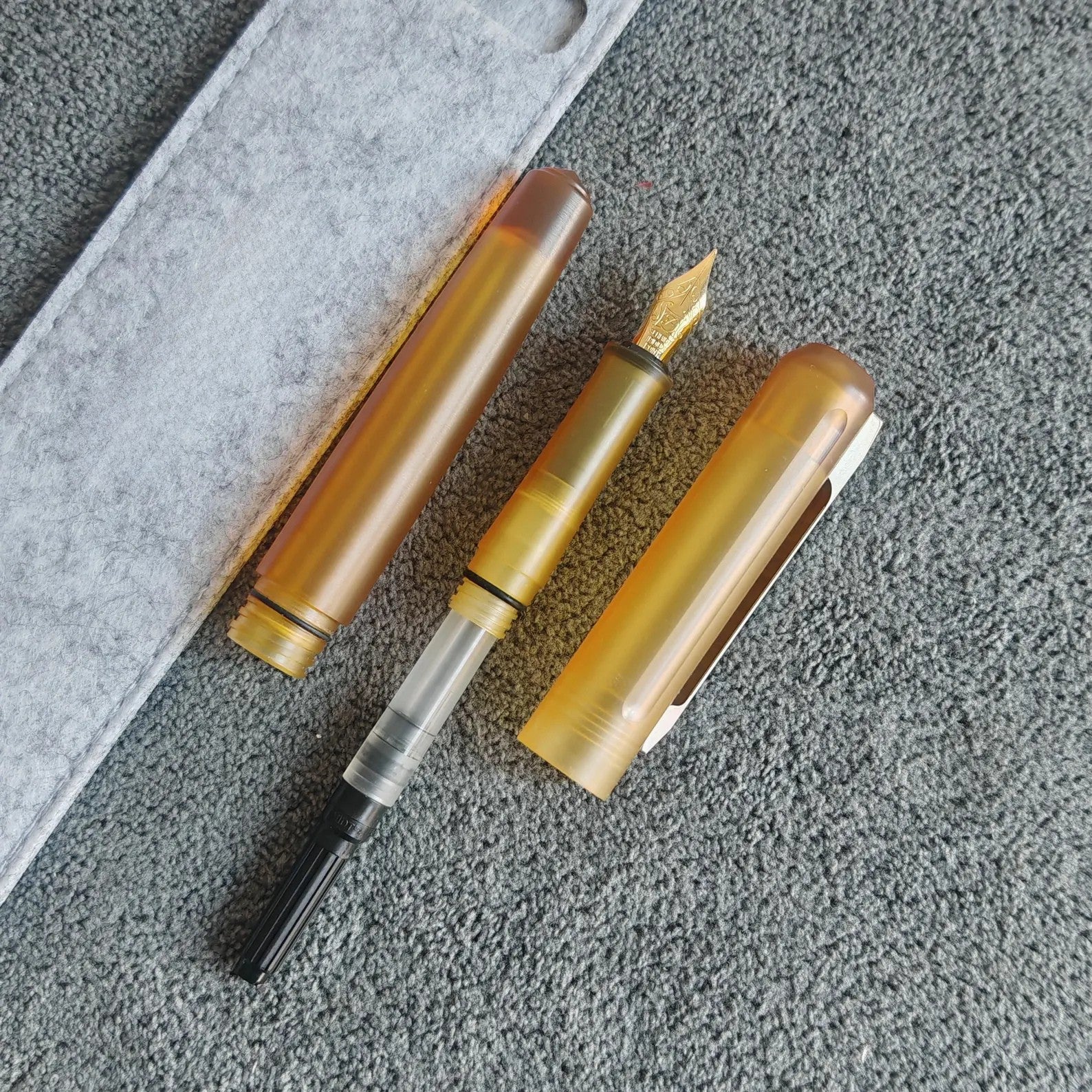 Ultem PEI Fountain Pen with Titanium Clip (TC4) – Fine Nib, Transparent Amber Body, Lightweight Premium Writing Pen