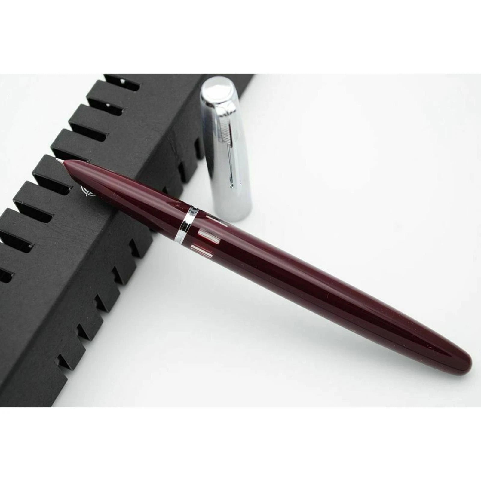 Wing Sung 601 Steel Cap Vacumatic Fountain Pen with Ink Window, Extra Fine Nib (Maroon)
