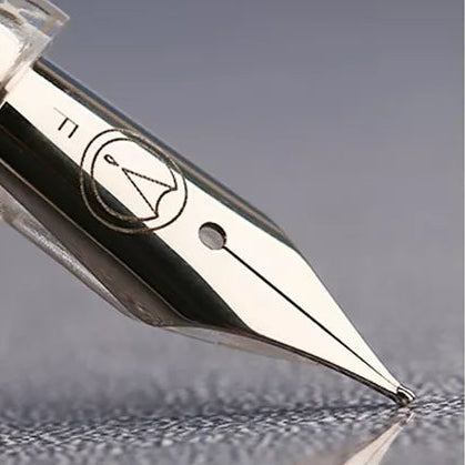 Moonman S6 Transparent Resin Fountain Pen – Extra Fine (0.38mm) / Fine (0.5mm) Nib Writing Set